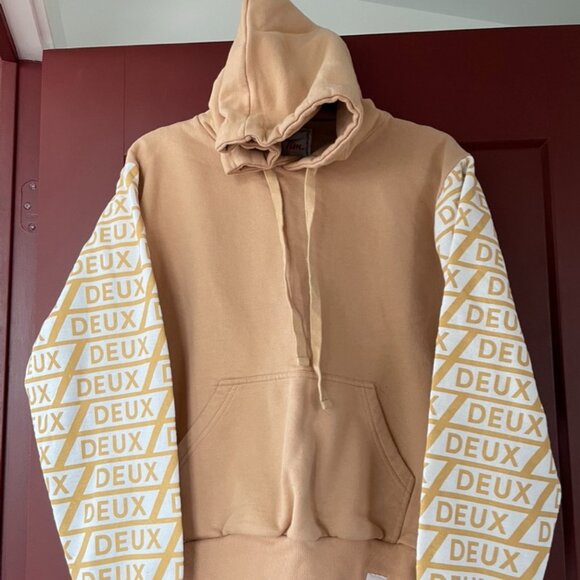 Tim Hortons x Deux Deux Limited Edition Hoodie – Size 8 - Picture 1 of 8